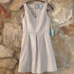NWT CeCe by Cynthia Rose Jacquard V-Neck Dress